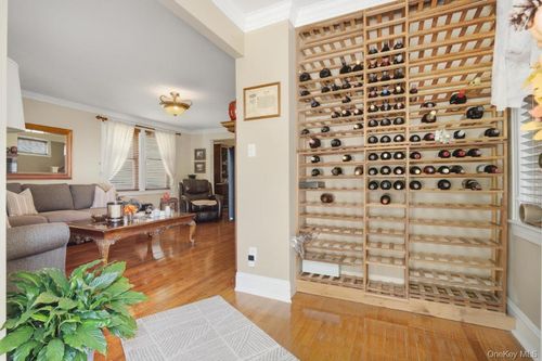 23026 87th Ave, Queens Village, NY, 11427-2612 | Card Image