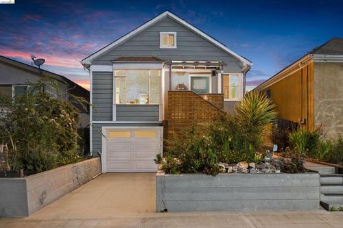 1435 Berkeley Way, Berkeley, CA, 94702-1784 | Card Image