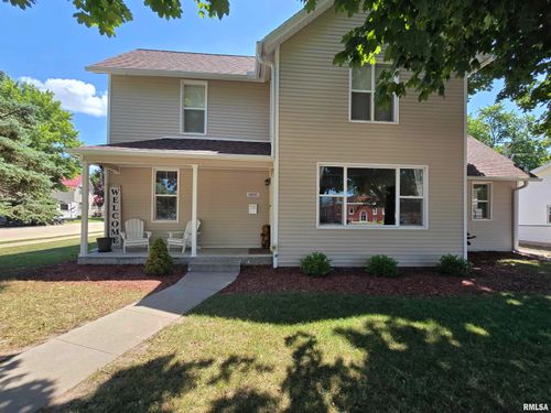 800 13th Ave, Fulton, IL, 61252-1332 | Card Image