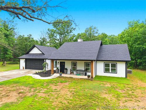 466070 E 800, Stilwell, OK, 74960 | Card Image