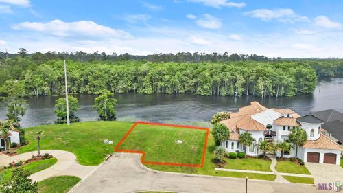 21441 Blue Marlin Dr, Springfield, LA, 70462-8237 | Card Image