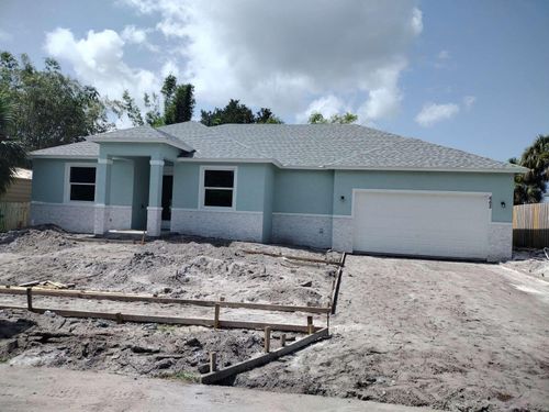 662 Ne Waverly Ter, Jensen Beach, FL, 34957-6151 | Card Image