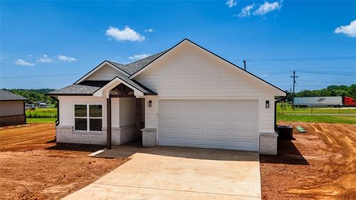 130 Crescent St, Bullard, TX, 75757-8990 | Card Image
