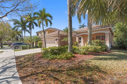 1097 Allamanda Way, Weston, FL, 33327-2043 | Card Image