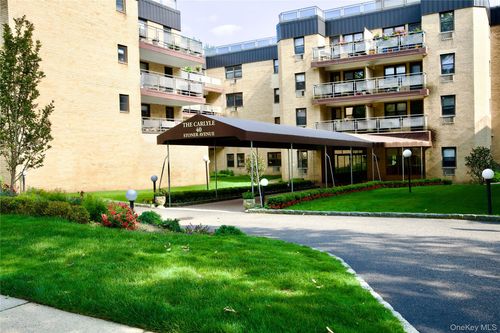 apt-3bb-40 Stoner Ave, Great Neck, NY, 11021-2114 | Card Image