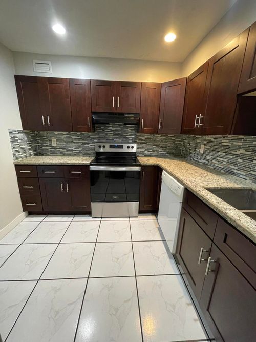 apt-31-642 Nw 13th St, Boca Raton, FL, 33486-2635 | Card Image