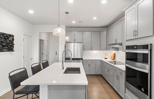 311-320 Martins Lndg, North Reading, MA, 01864 | Card Image