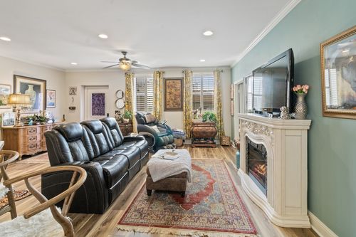 unit-103-603 W 6th Ave, Corsicana, TX, 75110-5135 | Card Image