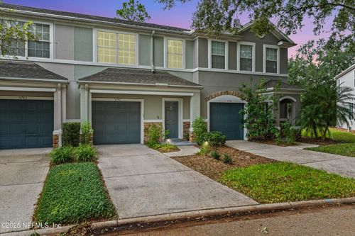 5747 Parkstone Crossing Dr, Jacksonville, FL, 32258-5429 | Card Image