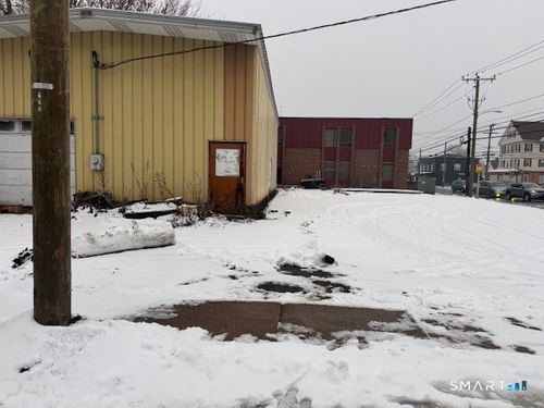 149 Burnside Ave, East Hartford, CT, 06108-2359 | Card Image