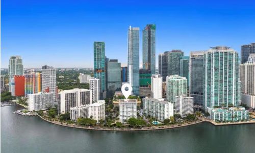 202e-1420 Brickell Bay Dr, Miami, FL, 33131-3674 | Card Image