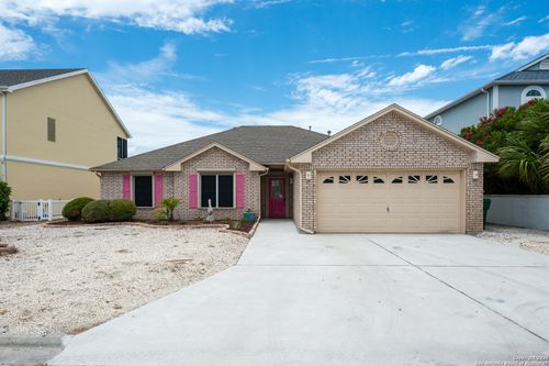 114 Angelfish Ct, Aransas Pass, TX, 78336-5332 | Card Image