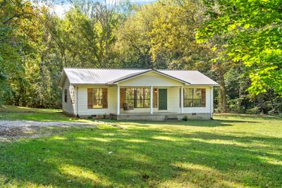 748 Taylor Chapel Rd, House other with 3 bedrooms, 1 bathrooms and null parking in Dover TN | Image 1