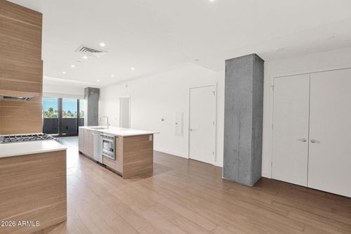 416-2300 E Campbell Ave, Phoenix, AZ, 85016-5592 | Card Image