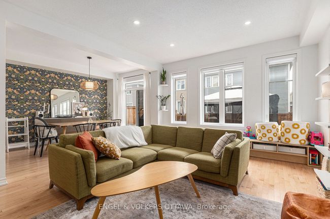 184 Equitation Cir, House other with 4 bedrooms, 3 bathrooms and 2 parking in Richmond ON | Image 9
