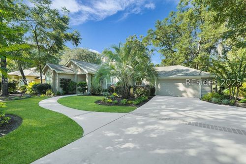 50 Wedgefield Dr, Hilton Head Island, SC, 29926-2241 | Card Image