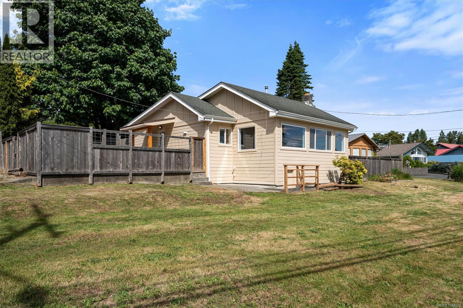 Residential in Campbell River 3