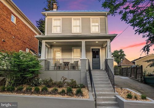 202 Frederick St, FREDERICKSBURG, VA, 22401-6024 | Card Image