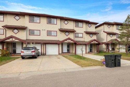 7-220 Swanson Cres, Fort Mcmurray, AB, T9K2W5 | Card Image