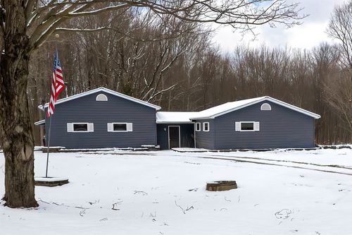 11466 Springfield Rd, Girard, PA, 16417-7232 | Card Image