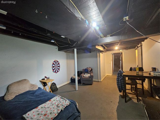 Finished area in Basement | Image 7