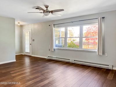 225C Buckingham Court, Home with 2 bedrooms, 1 bathrooms and null parking in Lakewood NJ | Image 3