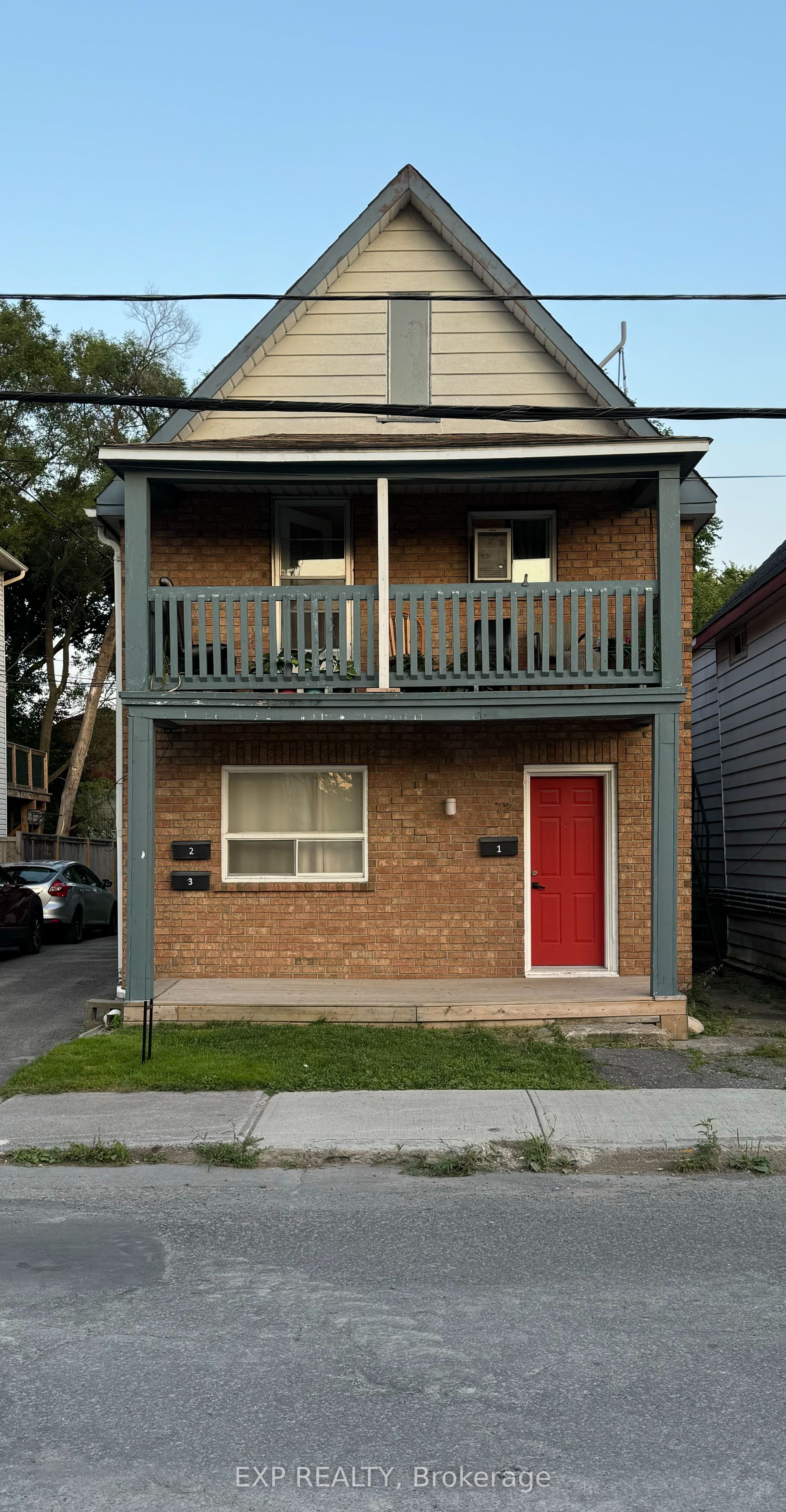 Residential Lease in Vanier and Kingsview Park