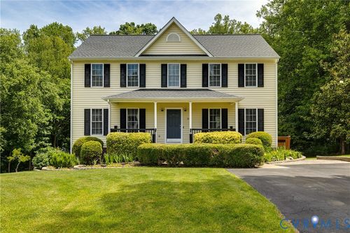 1013 Amber Meadows Pl, Midlothian, VA, 23114-1295 | Card Image