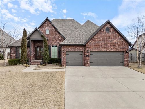 405 Angel Falls Ln, Springdale, AR, 72762-3713 | Card Image