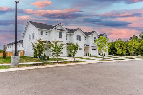 115 High Park Cir, Lebanon, TN, 37090-2217 | Card Image