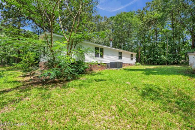 2092 John Henry Store Rd, House other with 3 bedrooms, 2 bathrooms and null parking in Currie NC | Image 29