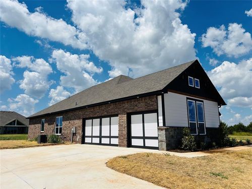 4001 Blue Ridge Ave, Norman, OK, 73072 | Card Image