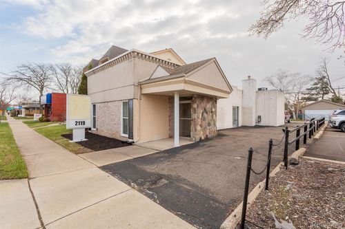 2119 Monroe St, Dearborn, MI, 48124-2922 | Card Image