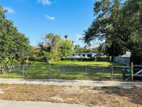 1920 Nw 81st Ter, Miami, FL, 33147-5145 | Card Image