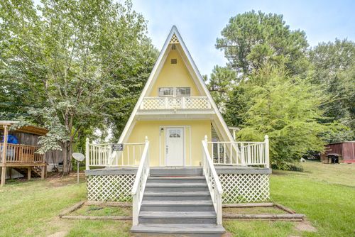 14206 E Ravine Run, Willis, TX, 77318-7413 | Card Image