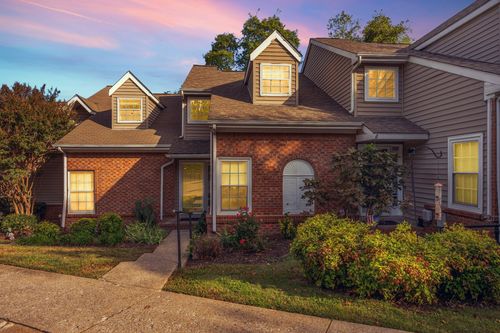 5236 Village Way, Nashville, TN, 37211-7328 | Card Image