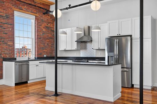 15-502-2 Main Street, Biddeford, ME, 04005 | Card Image