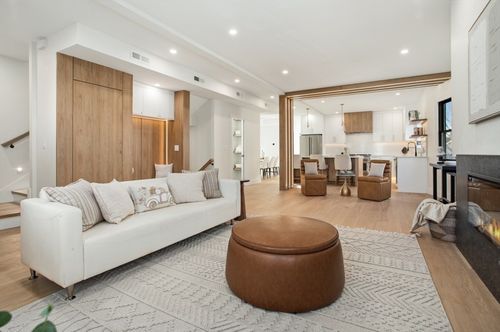 2-10 Bartlett St, Somerville, MA, 02145 | Card Image