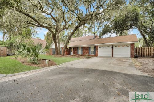 46 River Oaks Rd, Savannah, GA, 31410-1521 | Card Image