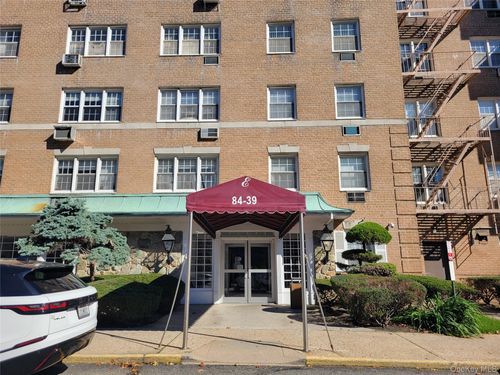 6l-84-39 153rd Ave, Howard Beach, NY, 11414-1951 | Card Image