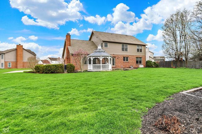 9319 Oak Knoll Ln, House other with 4 bedrooms, 4 bathrooms and null parking in Fishers IN | Image 63