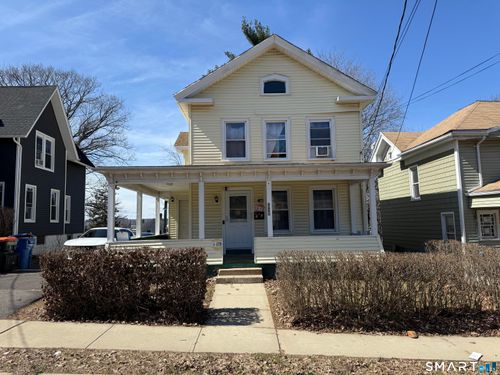 128 Hobart St, Meriden, CT, 06450-4322 | Card Image