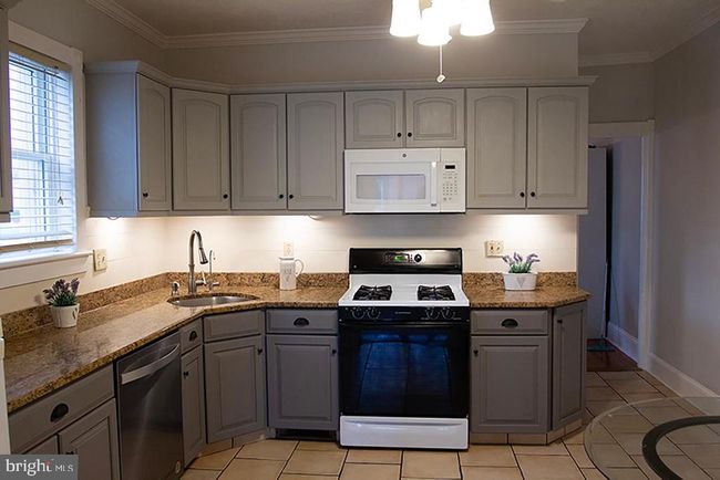 736 Seitz St, Home with 3 bedrooms, 2 bathrooms and null parking in EASTON PA | Image 10