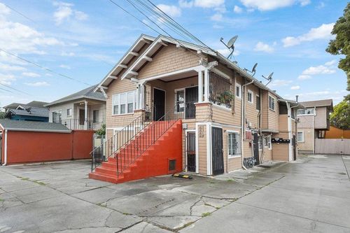 1809 38th Ave, Oakland, CA, 94601-3660 | Card Image