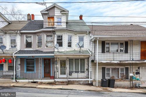 1143 W Pine St, COAL TOWNSHIP, PA, 17866-2605 | Card Image