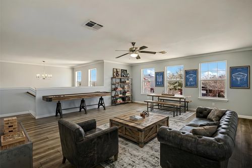 222 Herrera Trl, Hutto, TX, 78634-5531 | Card Image