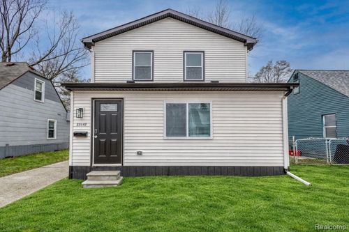 23147 Tawas Ave, Hazel Park, MI, 48030-2738 | Card Image