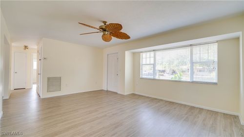 1633 Hermitage Rd, FORT MYERS, FL, 33919-6410 | Card Image