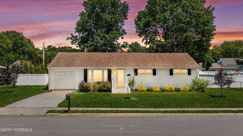 709 Coral Way, Neptune, NJ, 07753-2901 | Card Image