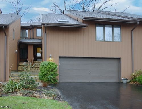 67 Sullivan Dr, West Orange, NJ, 07052-2262 | Card Image